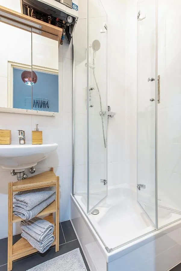 Beautiful Apartment - 12 Minutes To City Center Vienna 0*,  Austria
