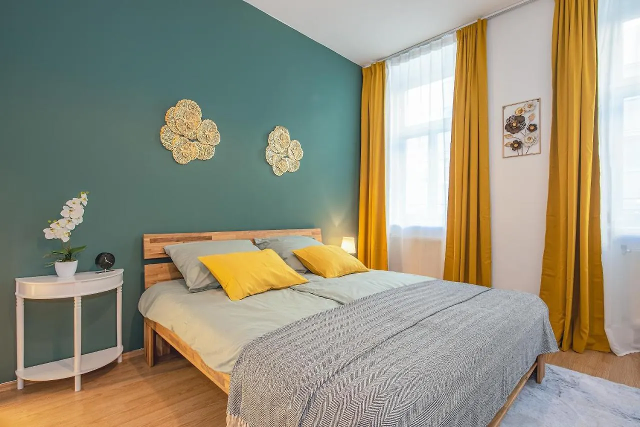 Beautiful Apartment - 12 Minutes To City Center Vienna Austria