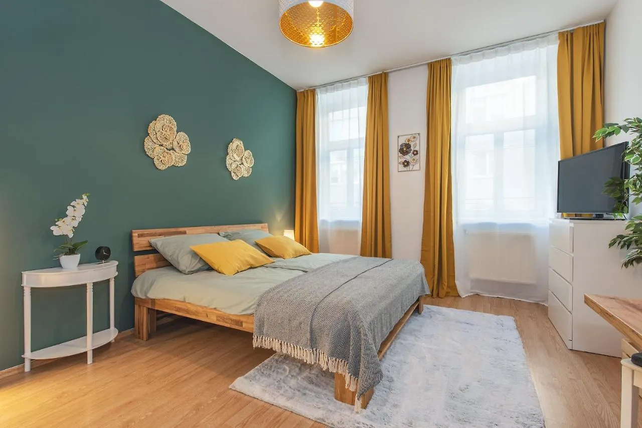 Beautiful Apartment - 12 Minutes To City Center Vienna