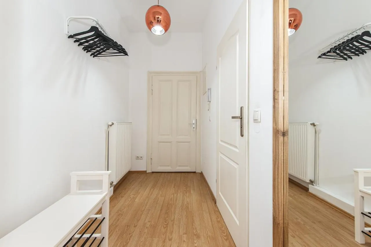 Beautiful Apartment - 12 Minutes To City Center Vienna